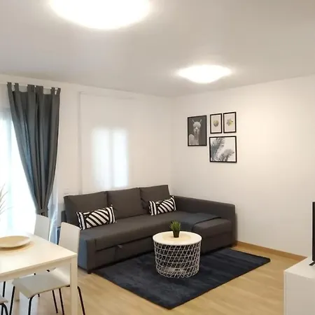 Cerca De Barcelona Lägenhet